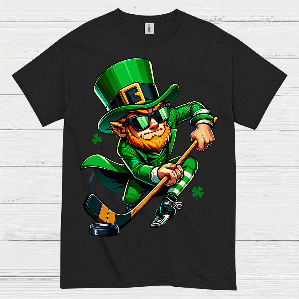 Leprechaun Hockey Player St Patrick’s Day T-Shirt