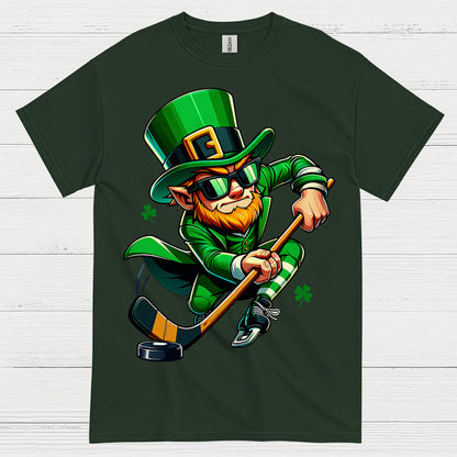 Leprechaun Hockey Player St Patrick’s Day T-Shirt