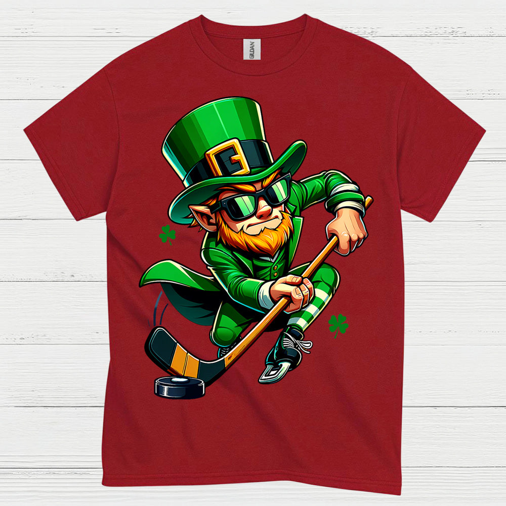 Leprechaun Hockey Player St Patrick’s Day T-Shirt