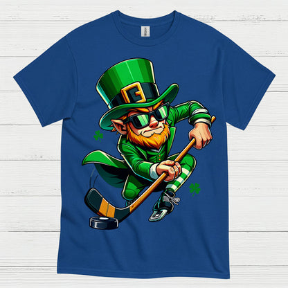 Leprechaun Hockey Player St Patrick’s Day T-Shirt